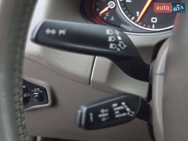 Внедорожник / Кроссовер Audi Q5 2012 в Харькове