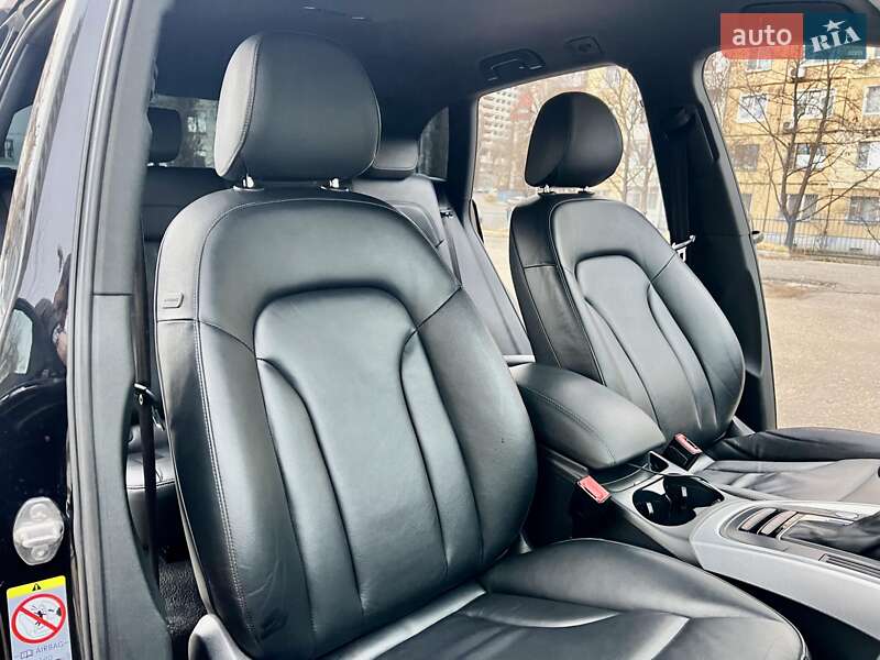 Внедорожник / Кроссовер Audi Q5 2014 в Киеве