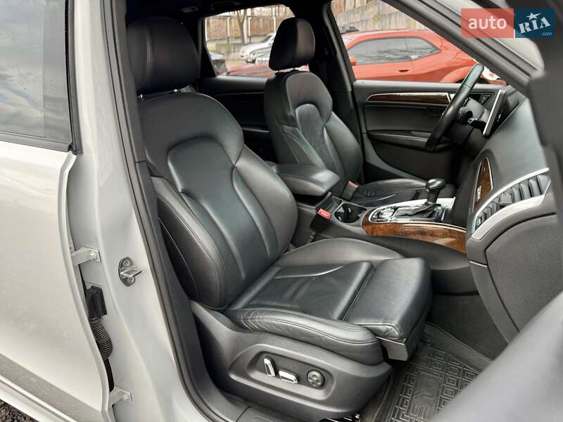 Внедорожник / Кроссовер Audi Q5 2015 в Харькове