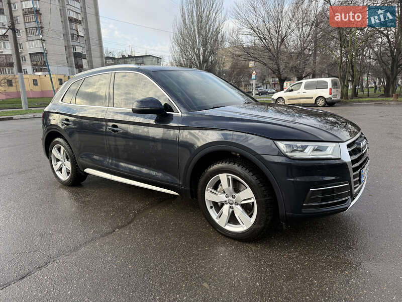 Внедорожник / Кроссовер Audi Q5 2019 в Запорожье