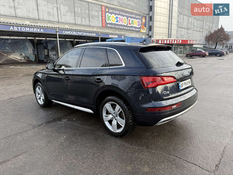 Внедорожник / Кроссовер Audi Q5 2019 в Запорожье