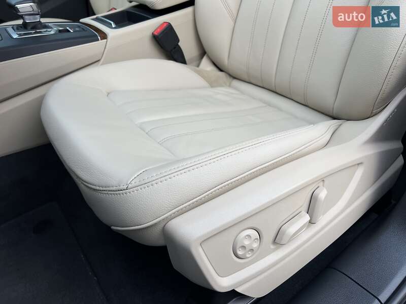 Внедорожник / Кроссовер Audi Q5 2018 в Стрые