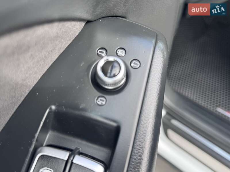 Внедорожник / Кроссовер Audi Q5 2016 в Виннице