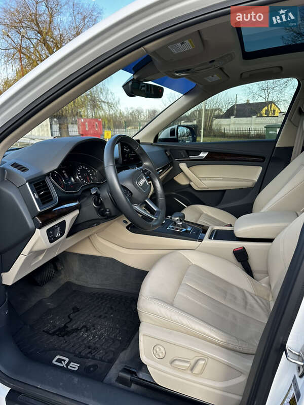 Внедорожник / Кроссовер Audi Q5 2020 в Василькове фото 26 Внедорожник / Кроссовер Audi Q5 2020 в Василькове