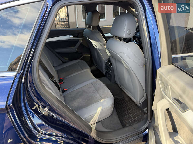 Внедорожник / Кроссовер Audi Q5 2018 в Мироновке