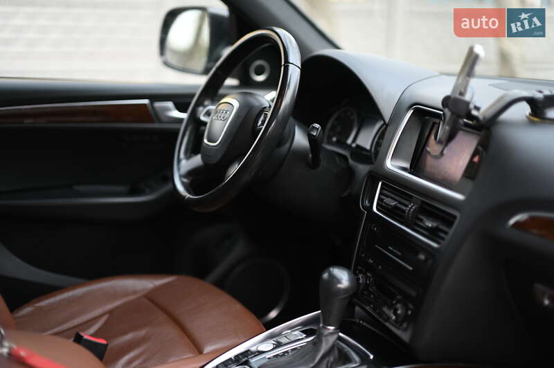 Внедорожник / Кроссовер Audi Q5 2011 в Луцке фото 18 Внедорожник / Кроссовер Audi Q5 2011 в Луцке
