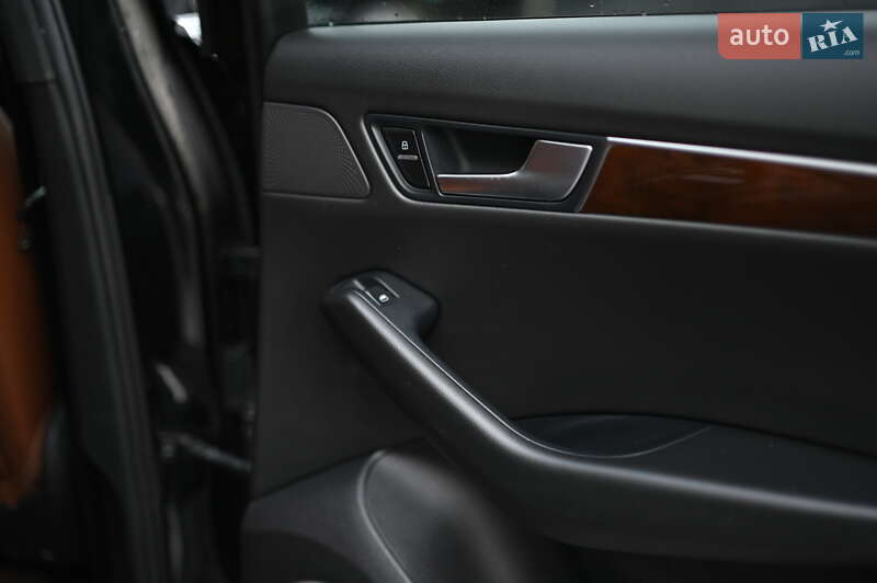 Внедорожник / Кроссовер Audi Q5 2011 в Луцке фото 29 Внедорожник / Кроссовер Audi Q5 2011 в Луцке