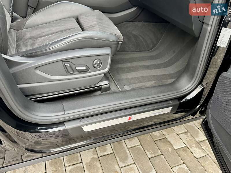 Внедорожник / Кроссовер Audi Q5 2019 в Хмельницком фото 23 Внедорожник / Кроссовер Audi Q5 2019 в Хмельницком