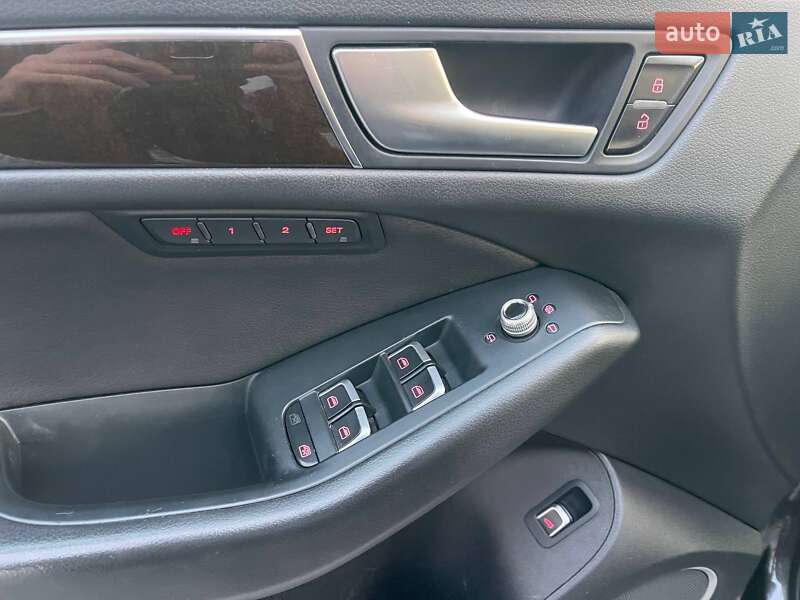 Внедорожник / Кроссовер Audi Q5 2014 в Киеве