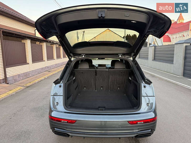 Внедорожник / Кроссовер Audi Q5 2024 в Белой Церкви