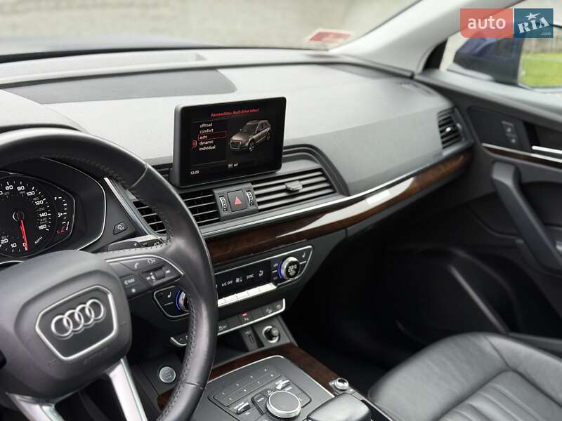 Внедорожник / Кроссовер Audi Q5 2020 в Львове фото 65 Внедорожник / Кроссовер Audi Q5 2020 в Львове
