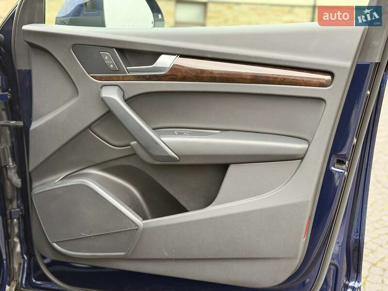 Внедорожник / Кроссовер Audi Q5 2020 в Львове фото 79 Внедорожник / Кроссовер Audi Q5 2020 в Львове