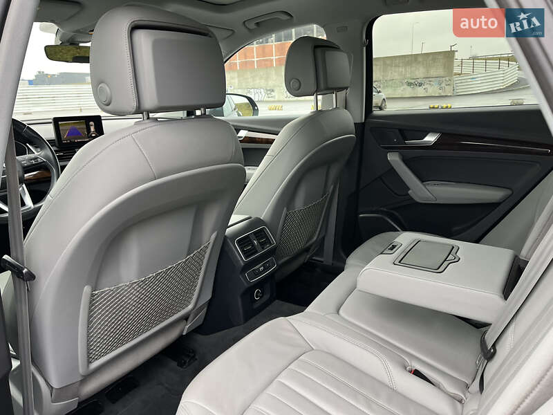 Внедорожник / Кроссовер Audi Q5 2018 в Львове фото 24 Внедорожник / Кроссовер Audi Q5 2018 в Львове