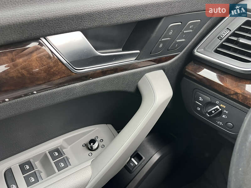 Внедорожник / Кроссовер Audi Q5 2018 в Львове фото 42 Внедорожник / Кроссовер Audi Q5 2018 в Львове