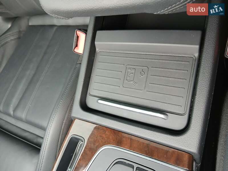 Внедорожник / Кроссовер Audi Q5 2019 в Каменском