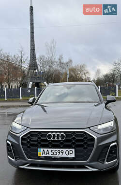 Позашляховик / Кросовер Audi Q5 2021 в Житомирі