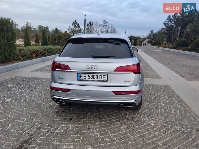 Внедорожник / Кроссовер Audi Q5 2023 в Днепре