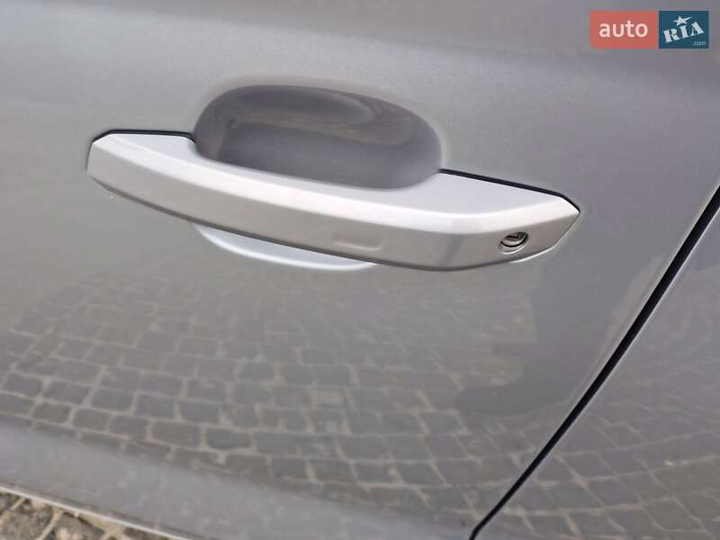 Внедорожник / Кроссовер Audi Q5 2023 в Днепре