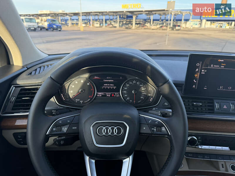 Внедорожник / Кроссовер Audi Q5 2020 в Львове