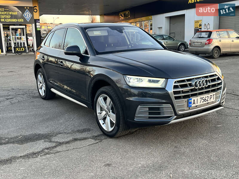 Внедорожник / Кроссовер Audi Q5 2017 в Василькове