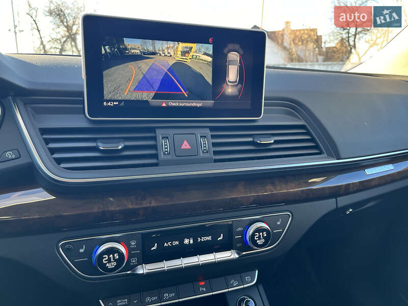 Внедорожник / Кроссовер Audi Q5 2017 в Василькове