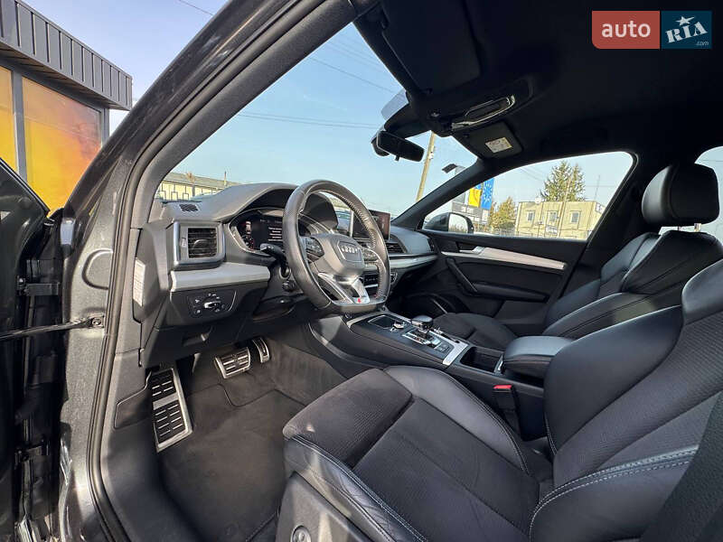 Внедорожник / Кроссовер Audi Q5 2016 в Стрые