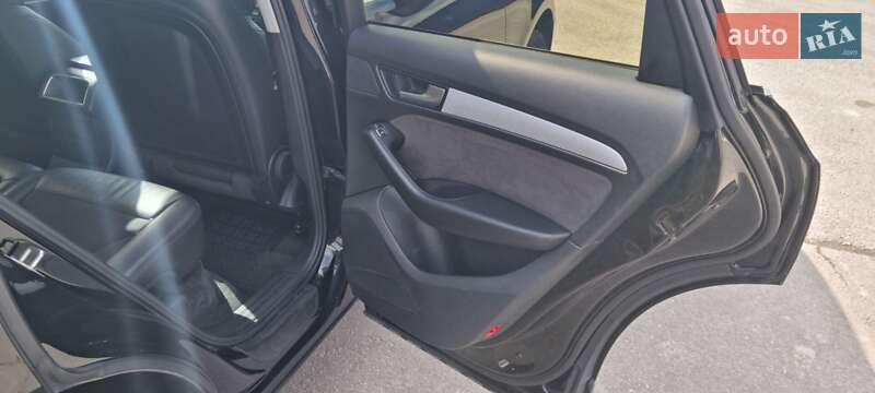 Внедорожник / Кроссовер Audi Q5 2013 в Ровно