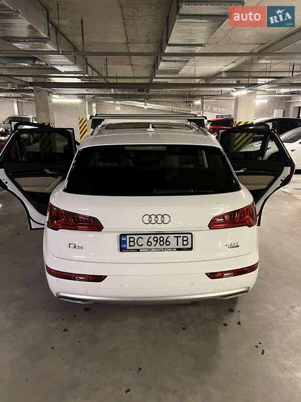 Внедорожник / Кроссовер Audi Q5 2017 в Львове