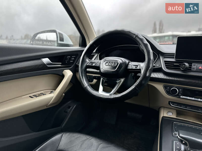 Внедорожник / Кроссовер Audi Q5 2018 в Харькове