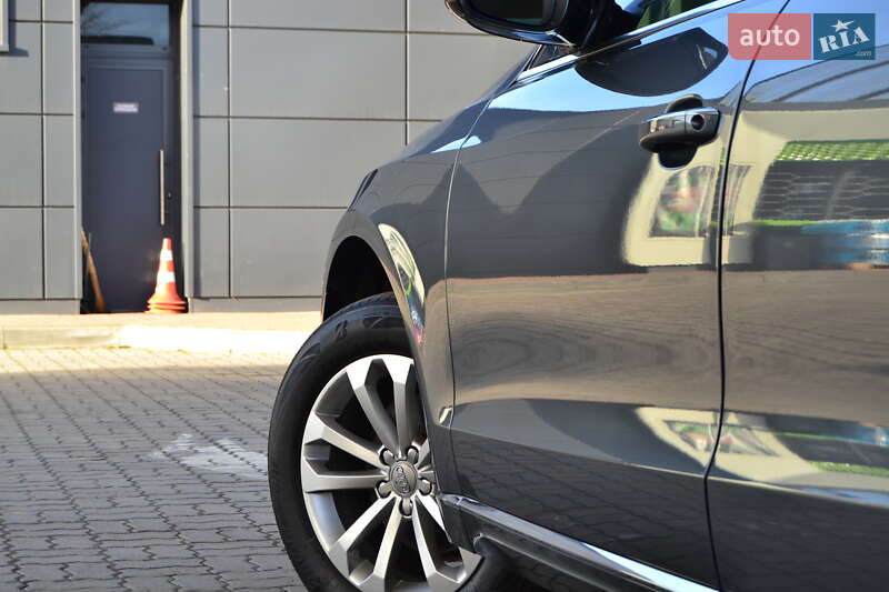 Внедорожник / Кроссовер Audi Q5 2015 в Дрогобыче