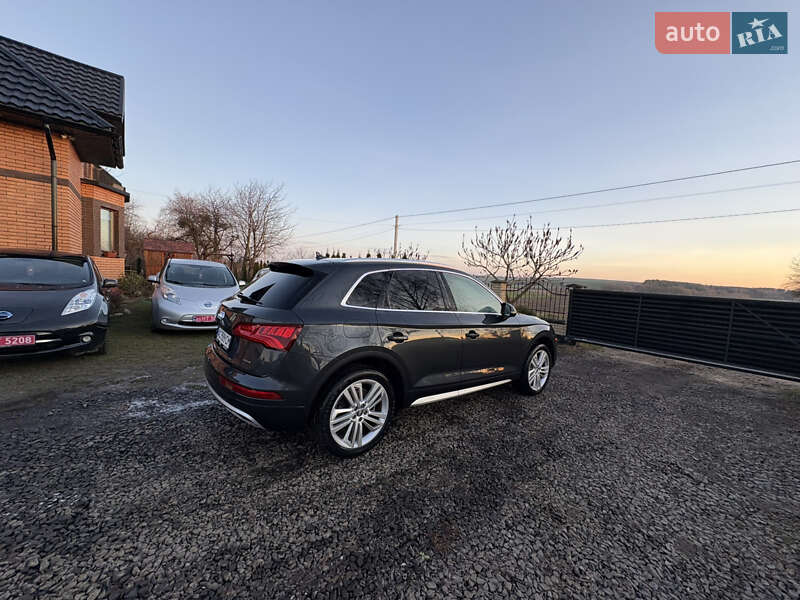 Внедорожник / Кроссовер Audi Q5 2018 в Луцке