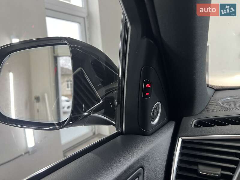 Внедорожник / Кроссовер Audi Q5 2016 в Виноградове