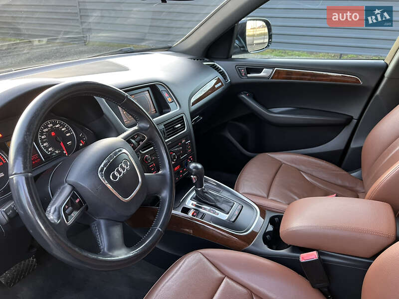 Внедорожник / Кроссовер Audi Q5 2012 в Владимире фото 27 Внедорожник / Кроссовер Audi Q5 2012 в Владимире