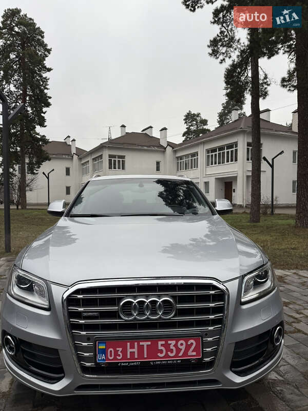 Внедорожник / Кроссовер Audi Q5 2015 в Ахтырке