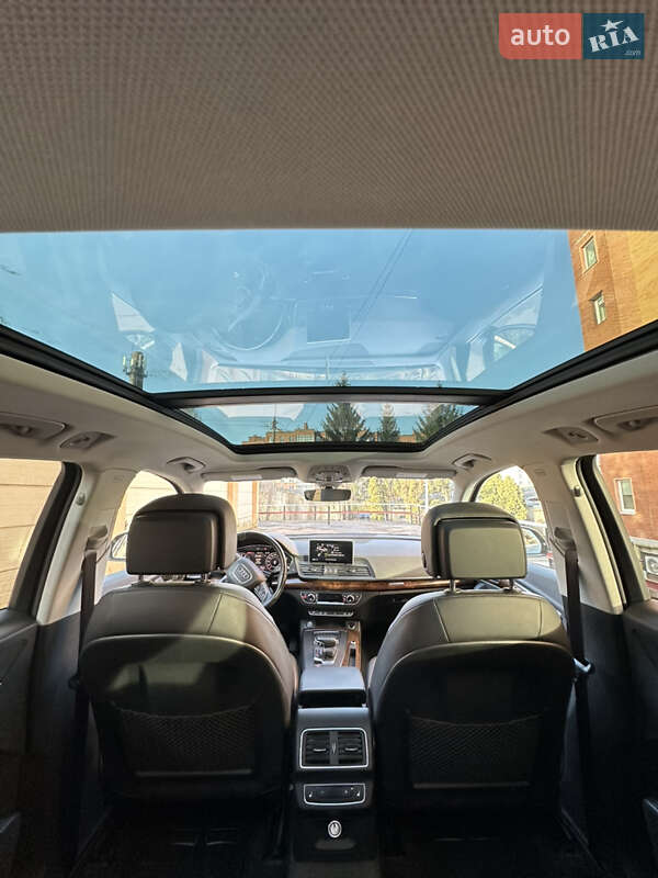 Внедорожник / Кроссовер Audi Q5 2017 в Тернополе