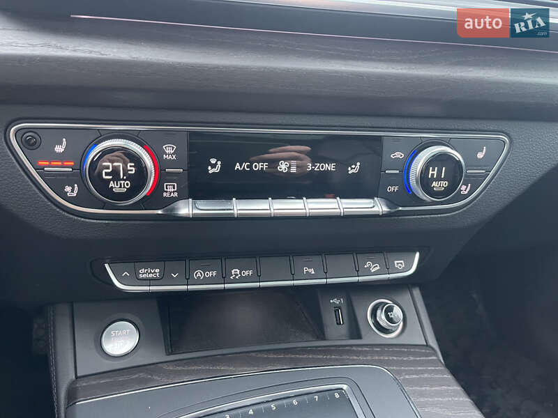 Внедорожник / Кроссовер Audi Q5 2018 в Киеве