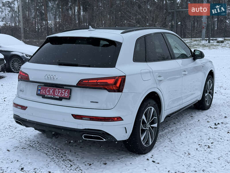 Внедорожник / Кроссовер Audi Q5 2023 в Киеве
