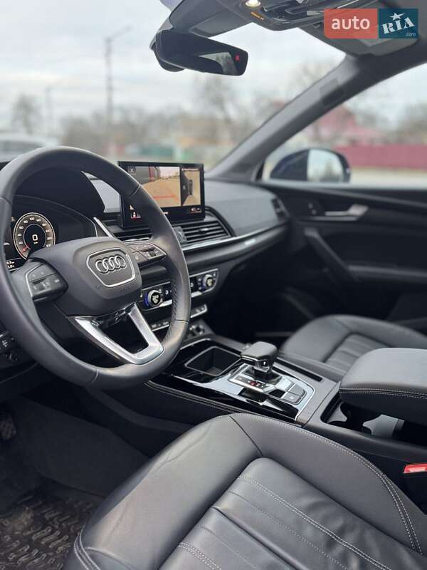 Внедорожник / Кроссовер Audi Q5 2023 в Барышевке
