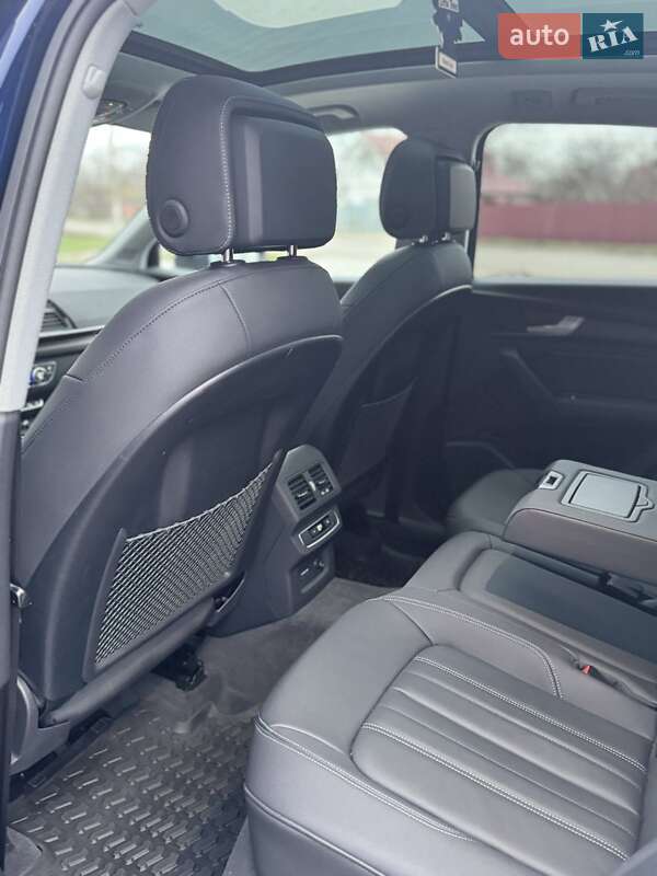 Внедорожник / Кроссовер Audi Q5 2023 в Барышевке