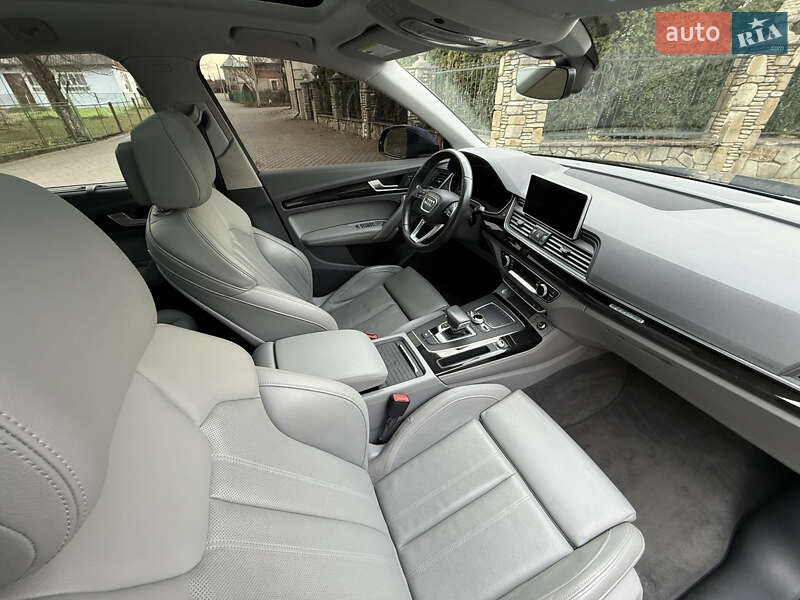 Позашляховик / Кросовер Audi Q5 2020 в Івано-Франківську фото 16 Позашляховик / Кросовер Audi Q5 2020 в Івано-Франківську