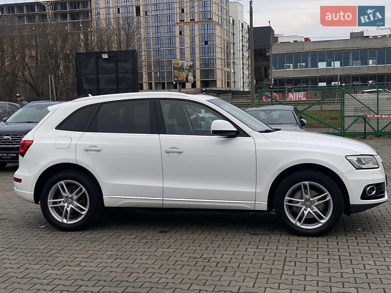 Внедорожник / Кроссовер Audi Q5 2016 в Луцке