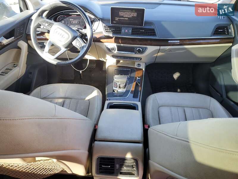 Внедорожник / Кроссовер Audi Q5 2018 в Одессе