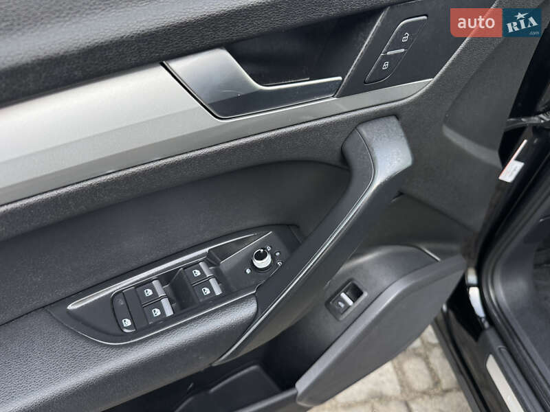 Внедорожник / Кроссовер Audi Q5 2017 в Ковеле фото 27 Внедорожник / Кроссовер Audi Q5 2017 в Ковеле