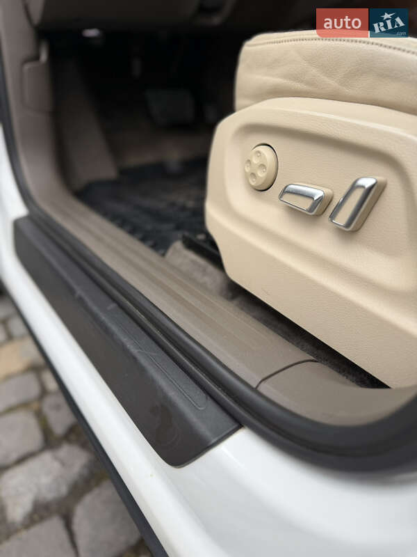 Внедорожник / Кроссовер Audi Q5 2015 в Киеве фото 29 Внедорожник / Кроссовер Audi Q5 2015 в Киеве