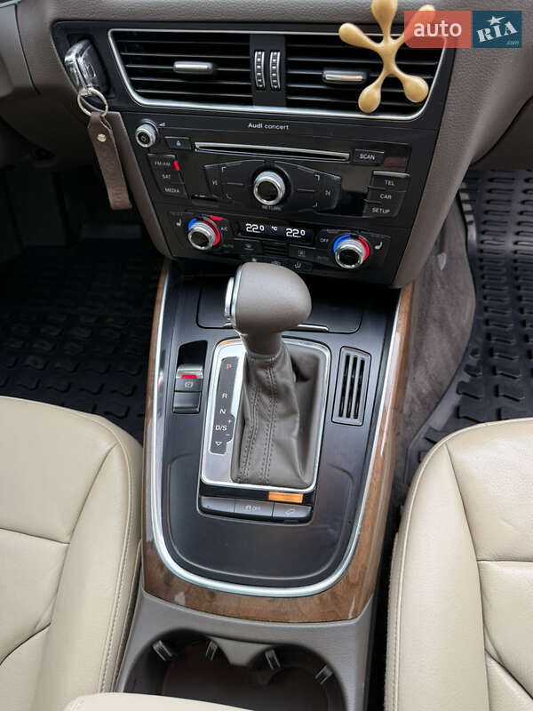 Внедорожник / Кроссовер Audi Q5 2015 в Киеве фото 60 Внедорожник / Кроссовер Audi Q5 2015 в Киеве