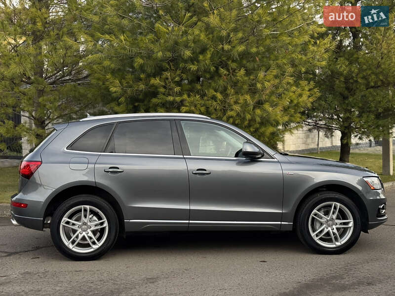Внедорожник / Кроссовер Audi Q5 2014 в Ровно
