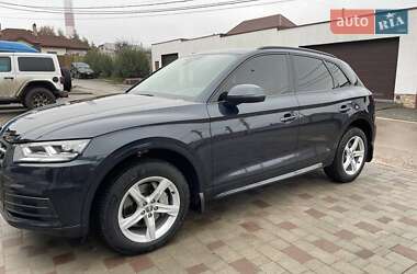 Внедорожник / Кроссовер Audi Q5 2018 в Харькове