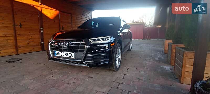Внедорожник / Кроссовер Audi Q5 2018 в Житомире