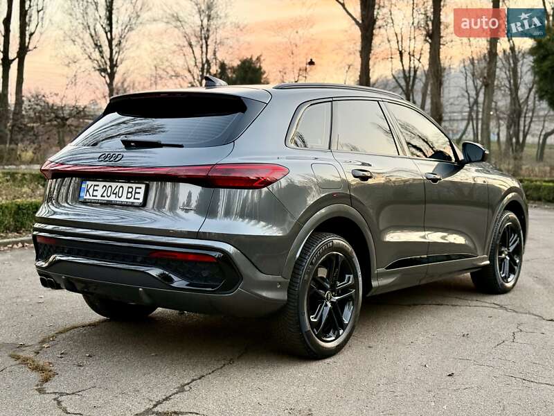 Внедорожник / Кроссовер Audi Q5 2025 в Киеве
