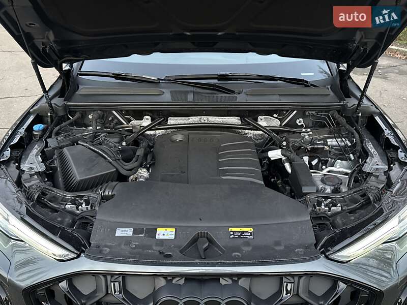 Внедорожник / Кроссовер Audi Q5 2025 в Киеве